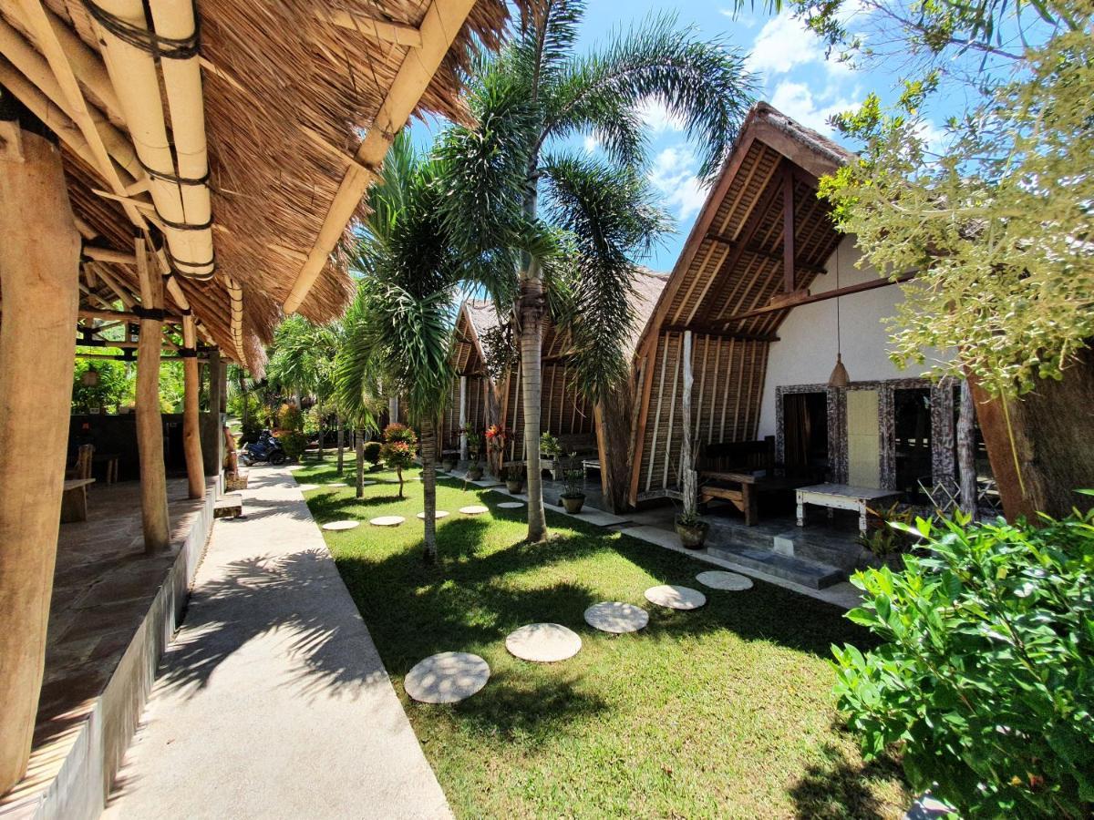 Palm Green Hotel Kuta  エクステリア 写真