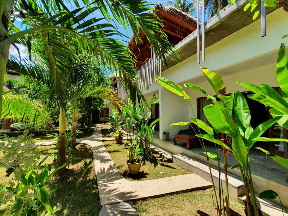 Palm Green Hotel Kuta  エクステリア 写真