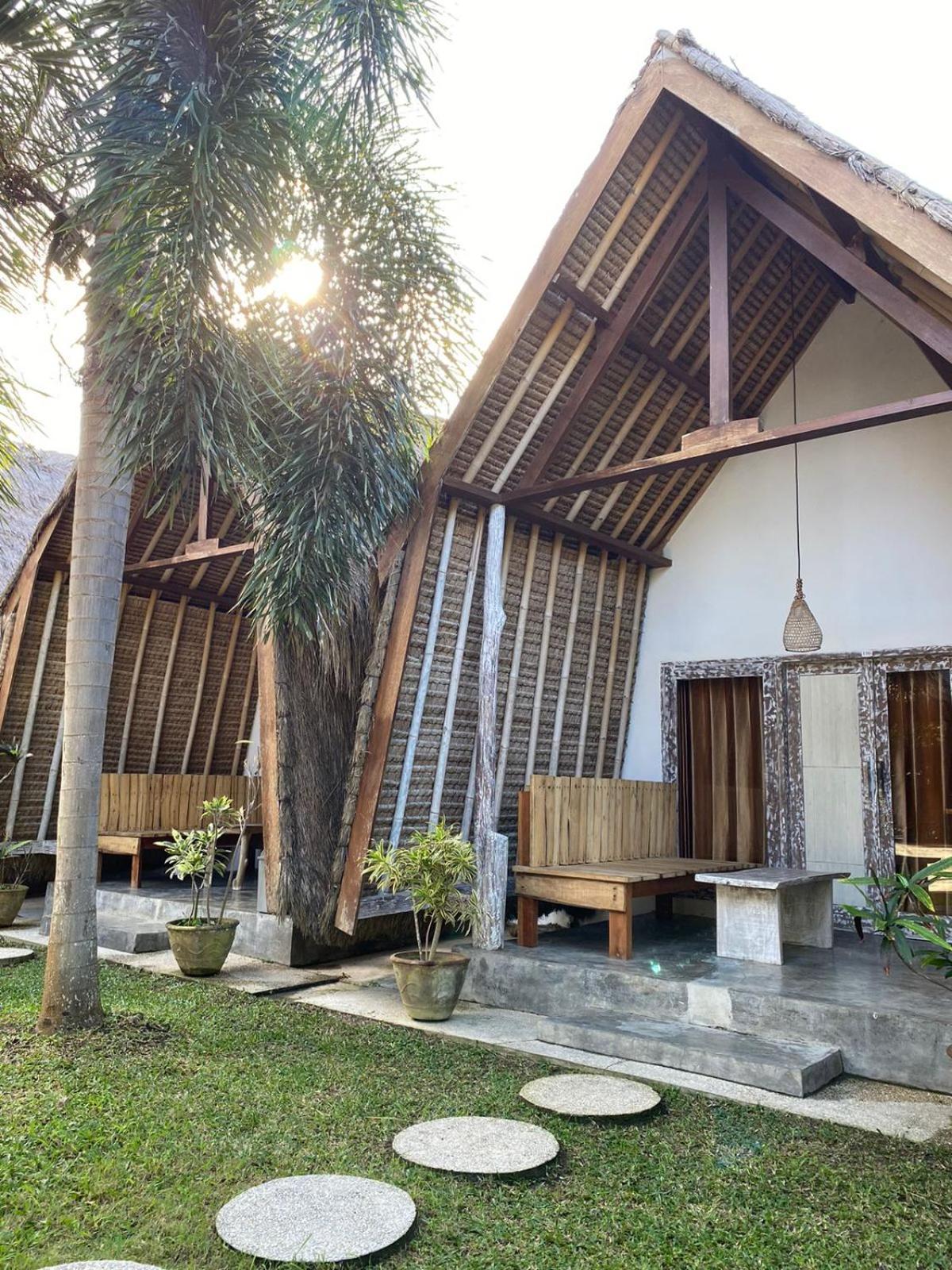 Palm Green Hotel Kuta  エクステリア 写真