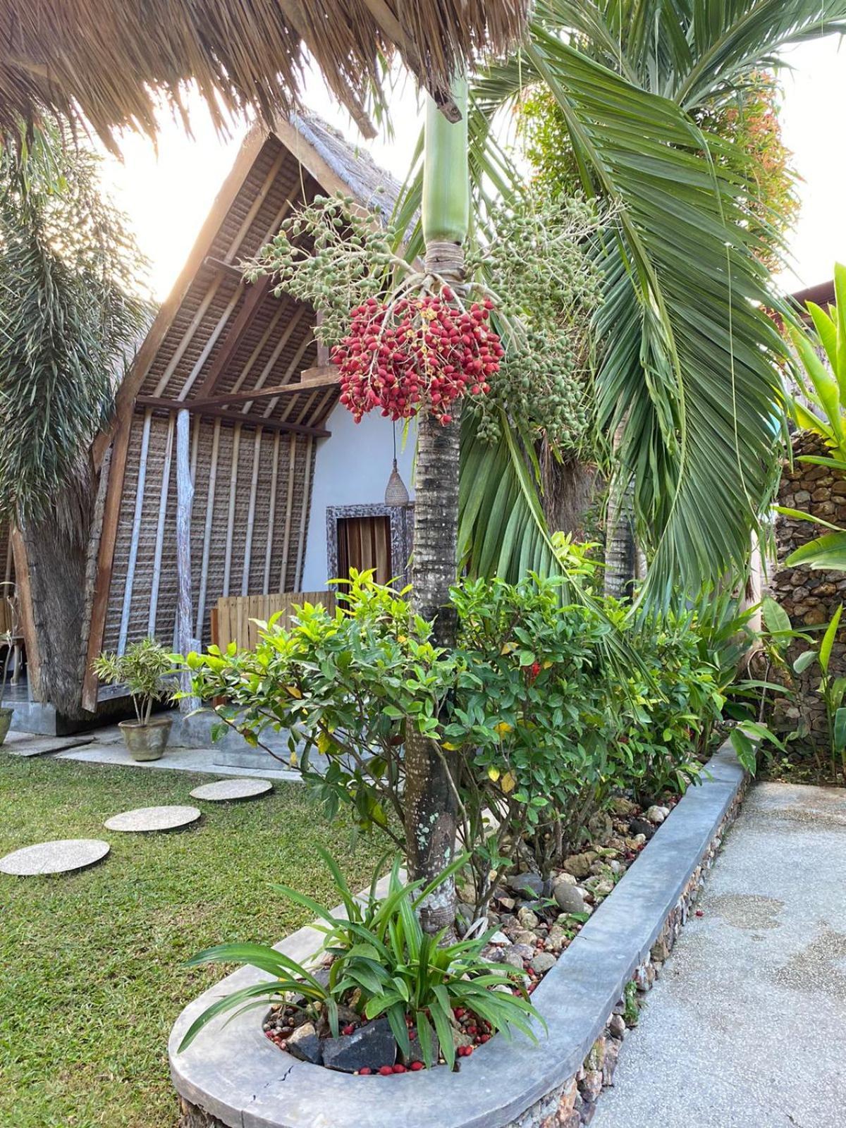 Palm Green Hotel Kuta  エクステリア 写真