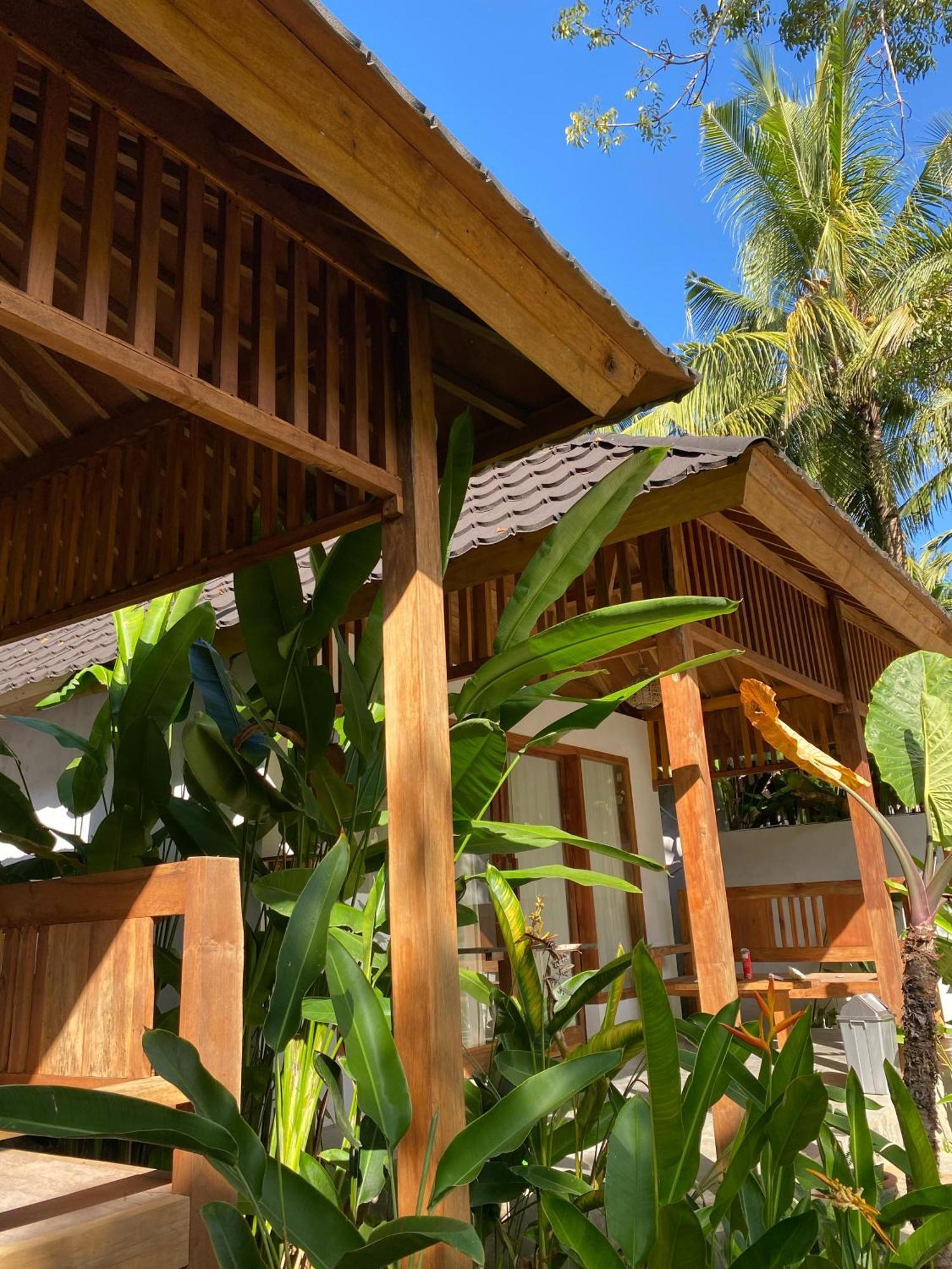 Palm Green Hotel Kuta  エクステリア 写真