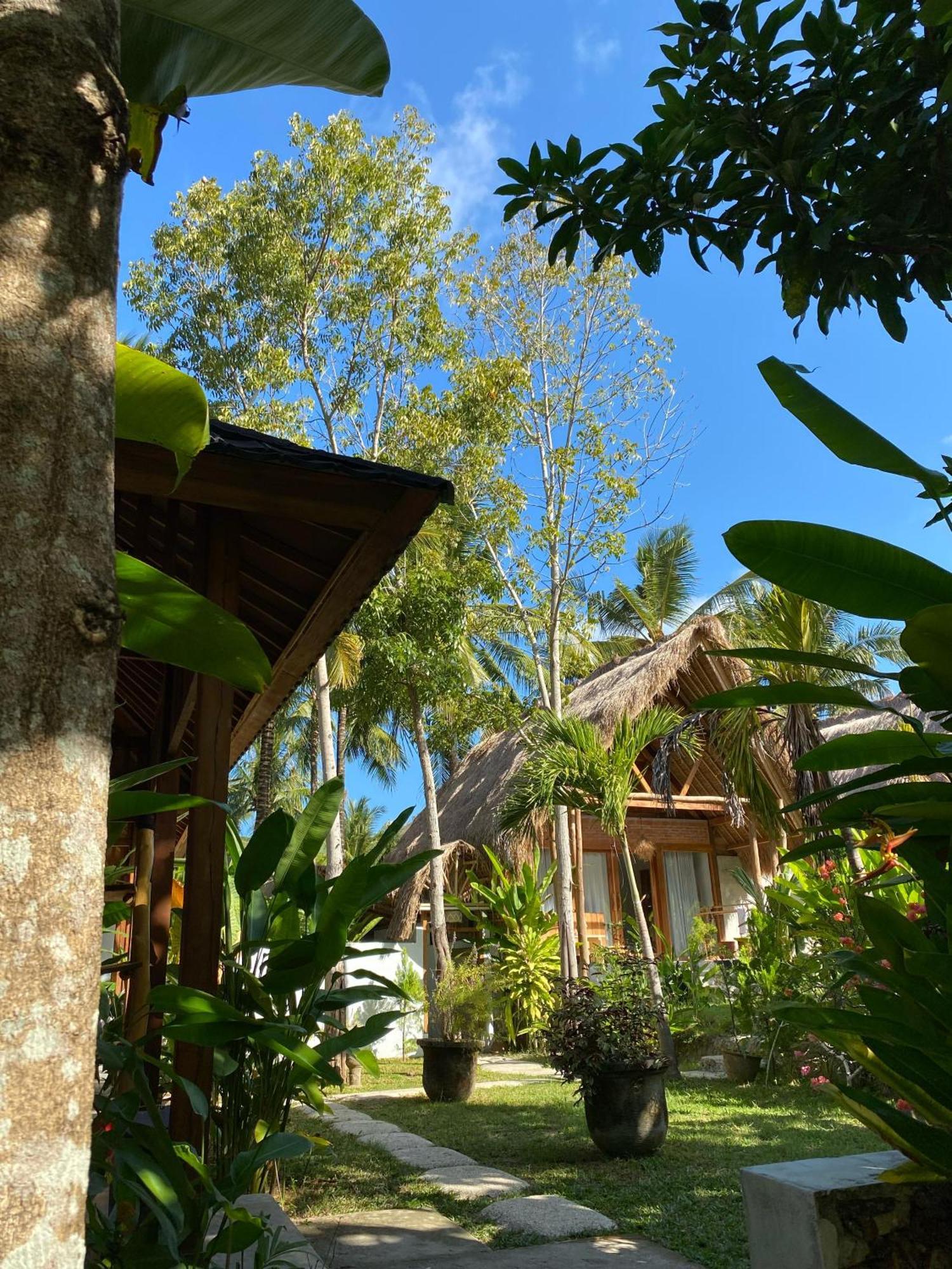 Palm Green Hotel Kuta  エクステリア 写真